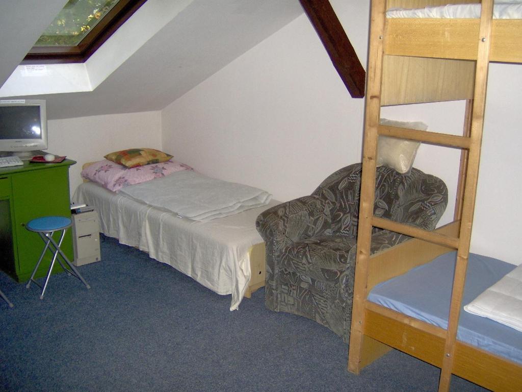 Ifi Hostel Pecs Ruang foto